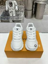 Picture of Louis Vuitton Shoes _SKULVsz38-45JY050212617